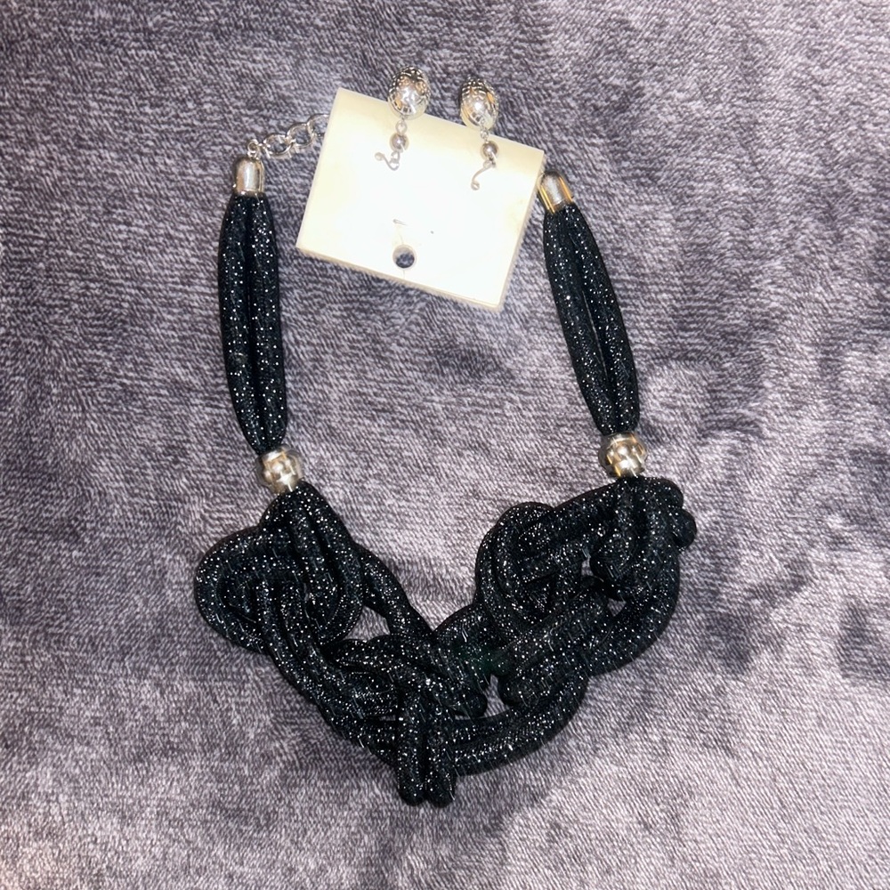 DaVinvi Lead and Nickel Safe Black Rope Necklace